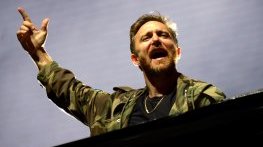 Давид Гета продава музиката си за над 100 млн. долара