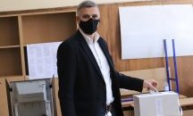 Промяна, демокрация, просперитет: за какво гласуват политиците днес