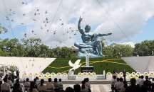 Япония почете паметта на жертвите на атомната бомбардировка над Нагасаки