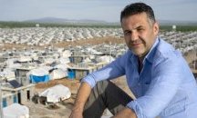 Халед Хосейни: Сърцето ми е разбито, скърбя за изгубените надежди на афганистанците