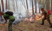 Пожарът в Югово: Доброволци с остра критика към държавата