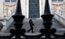 Започва исторически съдебен процес за атентатите в Париж през 2015 г.