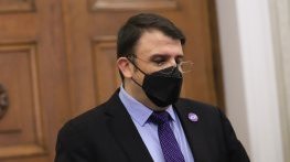 „Продължаваме промяната“ подписват коалиционно споразумение с „Волт“