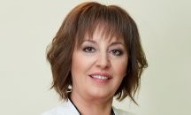 Мая Манолова с нова прическа: Мутрите ще усетят, че не съм блондинка