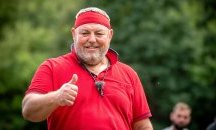 Добрякът Цоньо напусна „Фермата“ след зверска битка