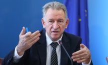 Кацаров: Ако зеленият сертификат не даде резултат, алтернативата е локдаун