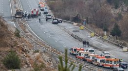 Намерено е 45-ото тяло в изгорелия автобус