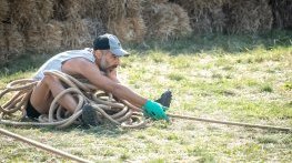 IT милионерът Стефан изхвърли бармана Ивайло от „Фермата“