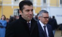 Вече има стихотворение и за новия премиер