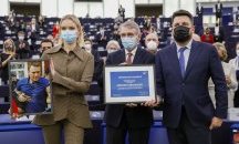 Навални получи наградата „Сахаров“ за свобода на мисълта