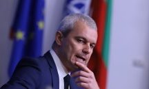 „Възраждане“ ще опита да инициира референдум за въвеждането на еврото
