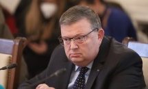 Отхвърлиха доклада за работата на Цацаров