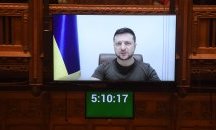 „Развълнува сърцата“: Историческа реч на Зеленски пред британския парламент