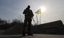 ЕС дава още средства на Украйна за „защитно смъртоносно оръжие“