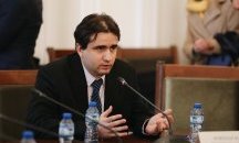 Министерският съвет иска „Български пощи“ и БНБ да се проверяват от ДАНС