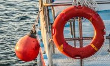Български моряци спасиха трима души от потъваща хърватска яхта