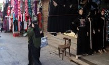 Талибаните върнаха носенето на бурки на обществени места в Афганистан