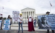 Сенатът на САЩ блокира закон, гарантиращ правото на аборт в цялата страна
