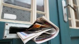 10 хил. тона рекламни брошури минават през софийските пощенски кутии