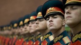 Русия връща пионерчетата, но доброволно
