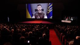 „Имаме нужда от нов Чарли Чаплин, който да докаже, че киното не е нямо“