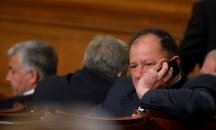 Миков: От кухнята на властта излизат доста лоши миризми