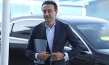 Лорер: Не купуваме депутати, НС не е магазин