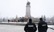 Незаконен е арестът на ученика, написал „Save Ukraine“ на ПСА