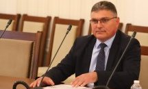 До дни започва конструирането на първия F-16 за България