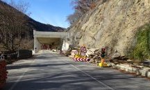 Все още няма асфалт при тунела за Рилския манастир, открит от Бойко Борисов
