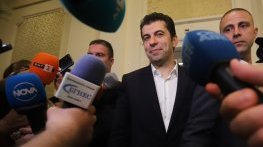 Петков отиде на крака при БСП, но те не отстъпиха