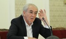 Местан отзова адвокатите си, сам щял да се защитава