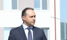 Модернизирана писта на ВВС е в „плачевно състояние“