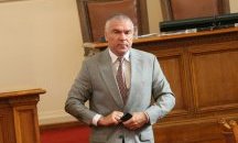 Марешки продава бензиностанциите си, искал да се пенсионира