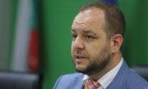 Атакуваха Сандов заради решение за АМ „Струма“