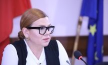 СЕМ размаха пръст на БНТ за снимката на Петков и Бориславова