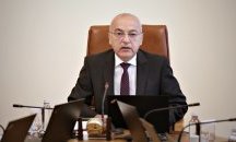 Премиерът Гълъб Донев се самоизолира