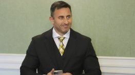Спецов с имот в Дубай за милион, Трифонов пак скри имуществото си
