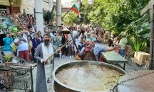 Ути кръстоса черпак с отец Петър