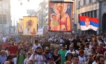 Многохилядно шествие срещу ЛГБТ фестивала в Белград