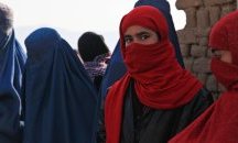 „Срамно и без аналог”: Над милион момичета в Афганистан не ходят на училище