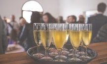 Курорт в Саудитска Арабия ще предлага алкохол