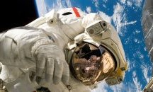 Саудитска Арабия изпраща астронавтка в космоса догодина