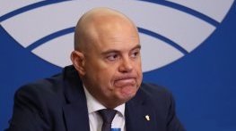 Безнадеждно: механизмът за главния прокурор бе приет само на първо четене