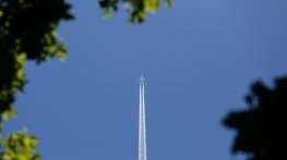 „Ка́жи честно“: Накъде ни отвеждат следите в небето?