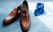 Черни или кафеви? Кои мъжки обувки да изберем?