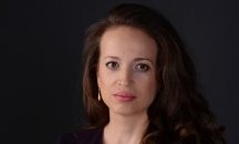 Жена на 36 години стана най-младият професор в България