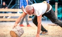 Хлебарят Финци отстрани най-позитивния участник от „Фермата“