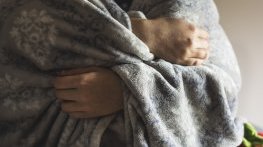 В Смилян събират родопски одеяла за хората в Херсон