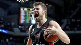 Александър Везенков е Спортист на годината на България